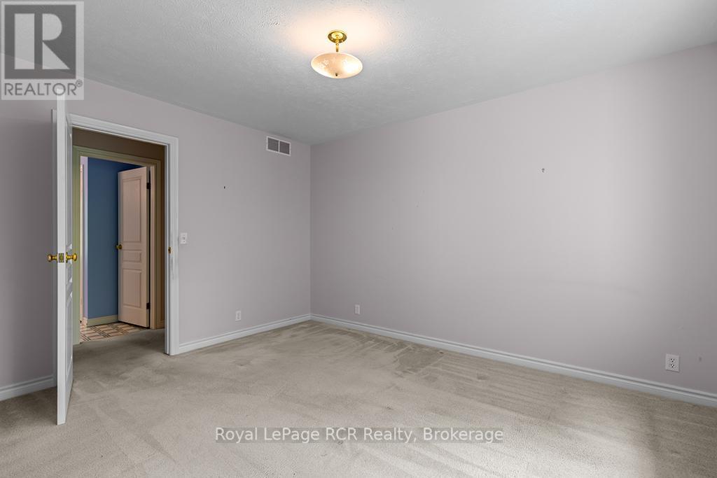 












796172 EAST BACK LINE

,
Chatsworth,




Ontario
N0H1C0

