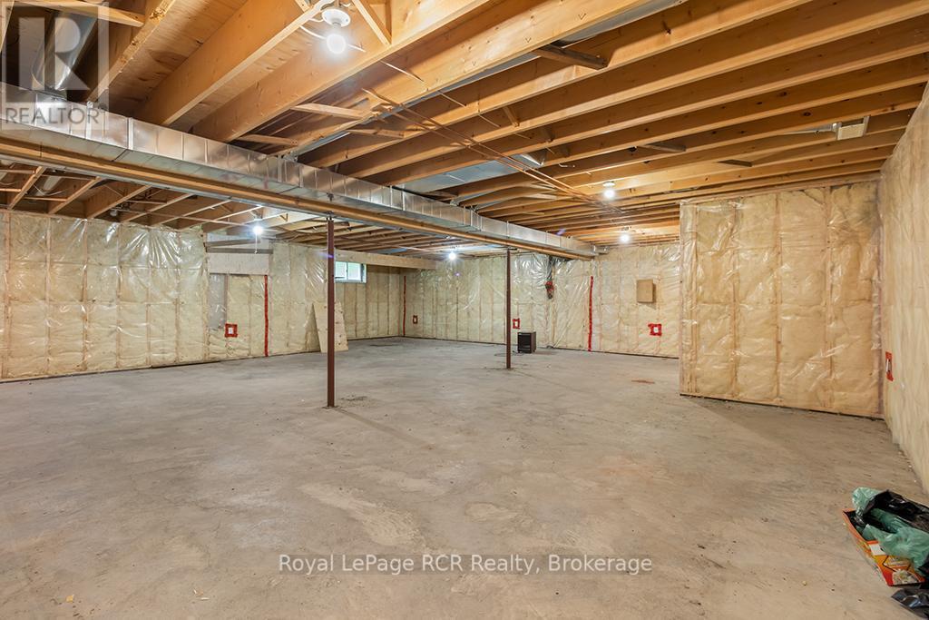 












796172 EAST BACK LINE

,
Chatsworth,




Ontario
N0H1C0

