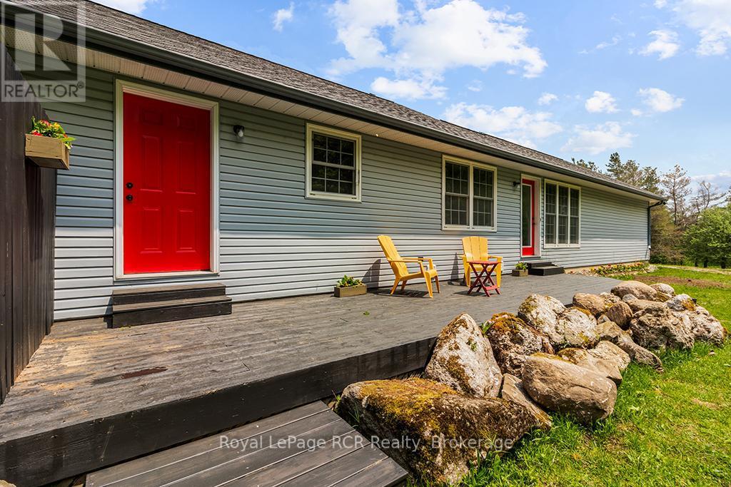 












796172 EAST BACK LINE

,
Chatsworth,




Ontario
N0H1C0

