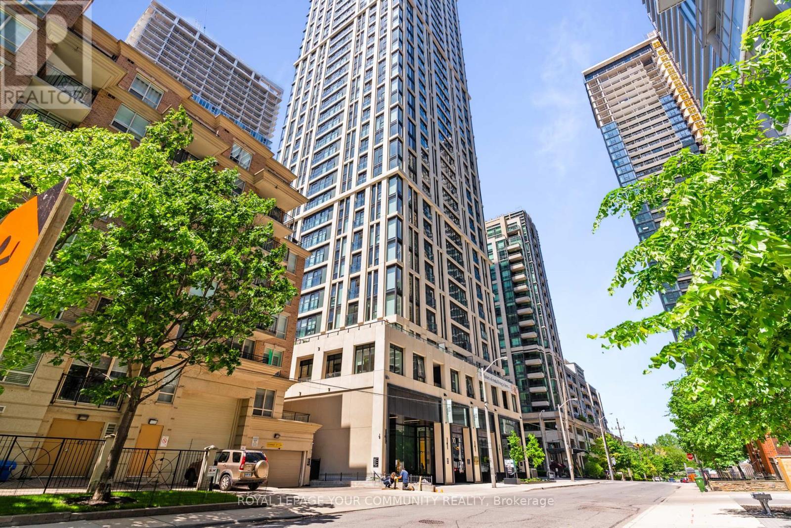 












3310 - 200 REDPATH AVENUE

,
Toronto,




Ontario
M4P0E6

