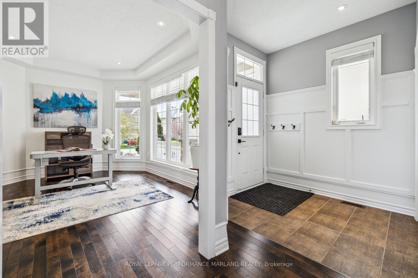 












120 AUGUST LILY CRESCENT

,
Ottawa,




Ontario
K1V2A6

