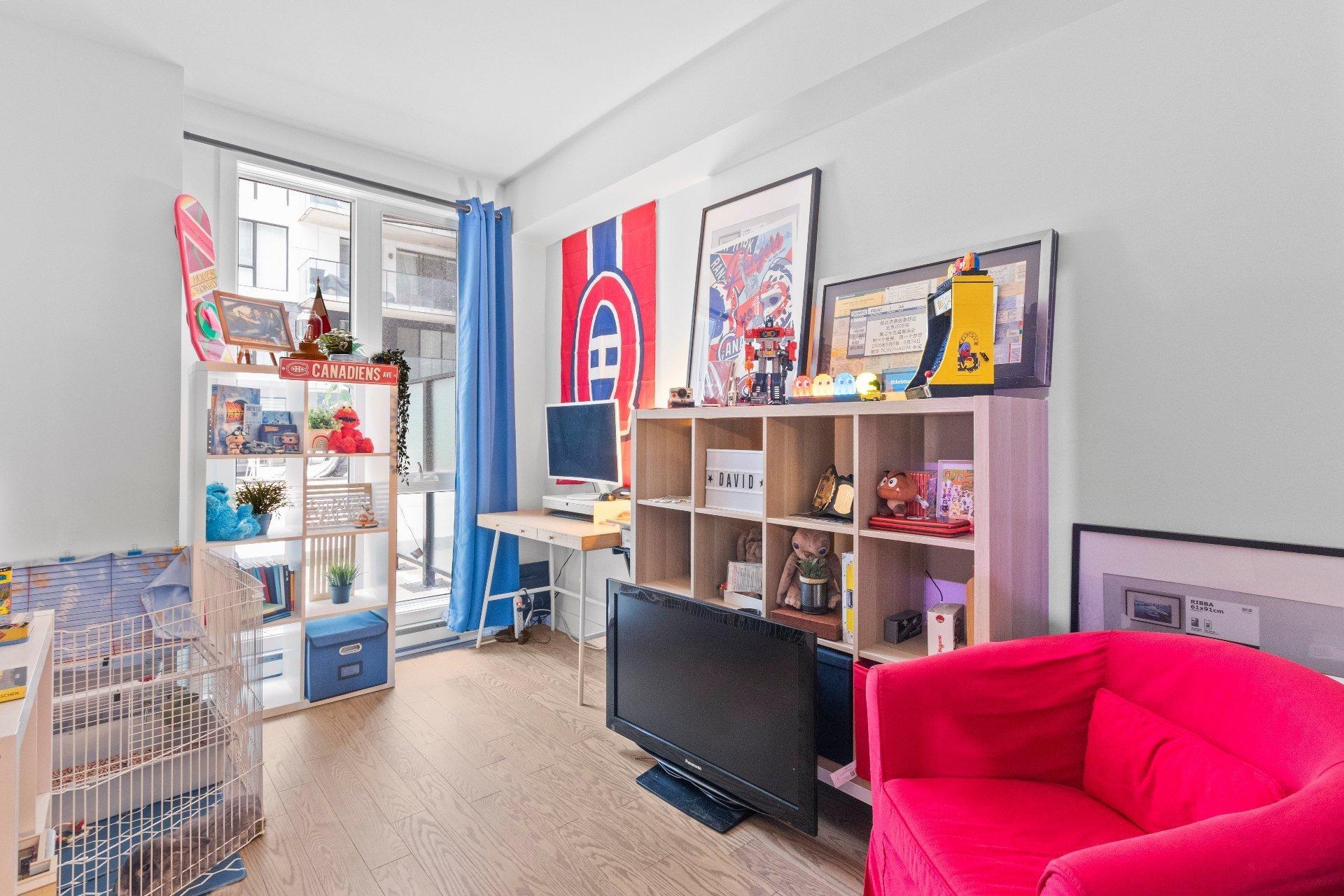 









1400


Rue Ottawa

, 130B,
Montréal (Le Sud-Ouest),




QC
H3C0Y9

