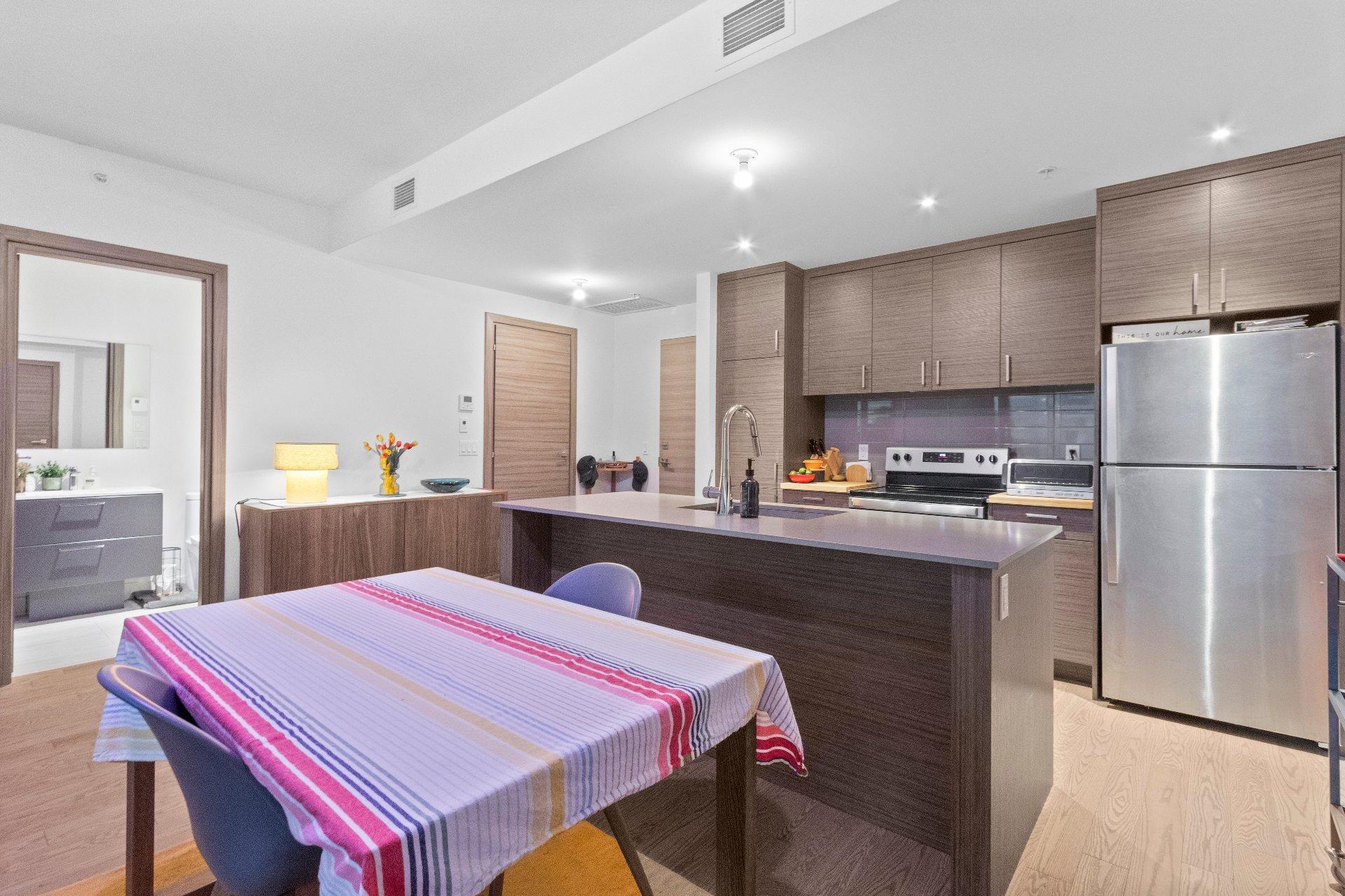 









1400


Rue Ottawa

, 130B,
Montréal (Le Sud-Ouest),




QC
H3C0Y9

