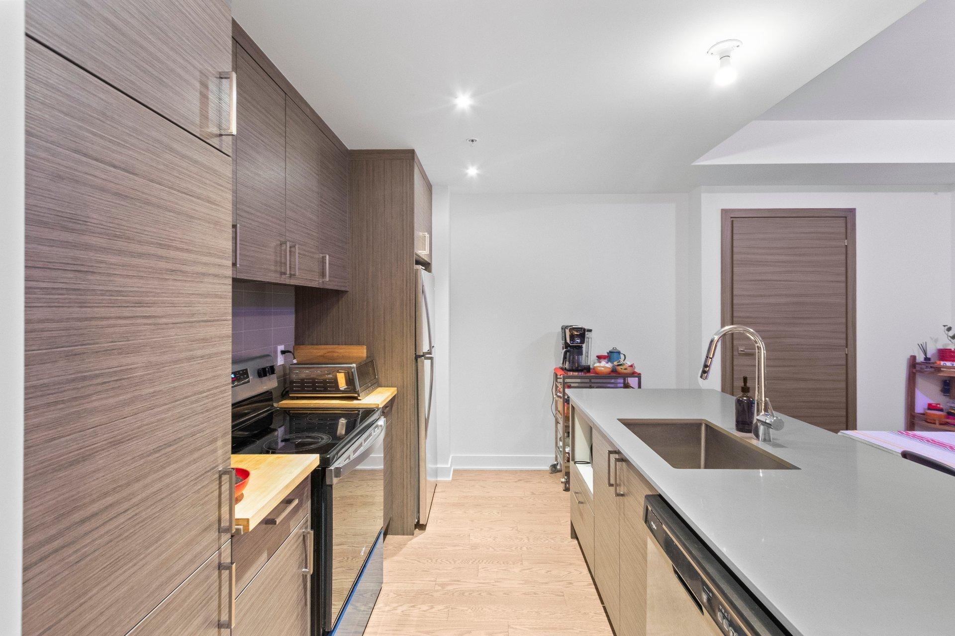 









1400


Rue Ottawa

, 130B,
Montréal (Le Sud-Ouest),




QC
H3C0Y9

