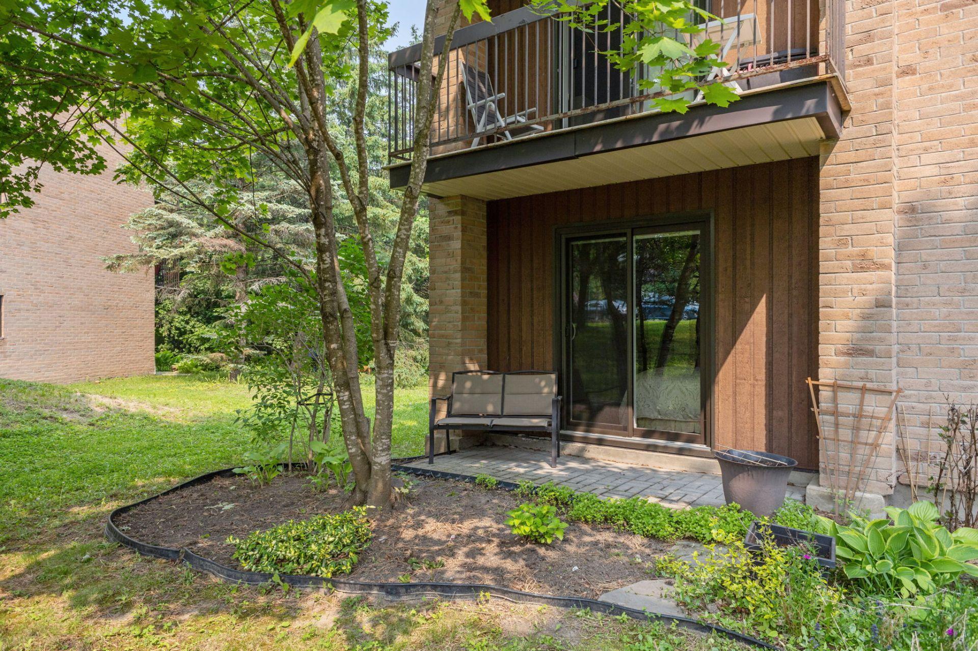 









6


Imp. de Brest

, 2,
Gatineau (Hull),




QC
J8Z3C2

