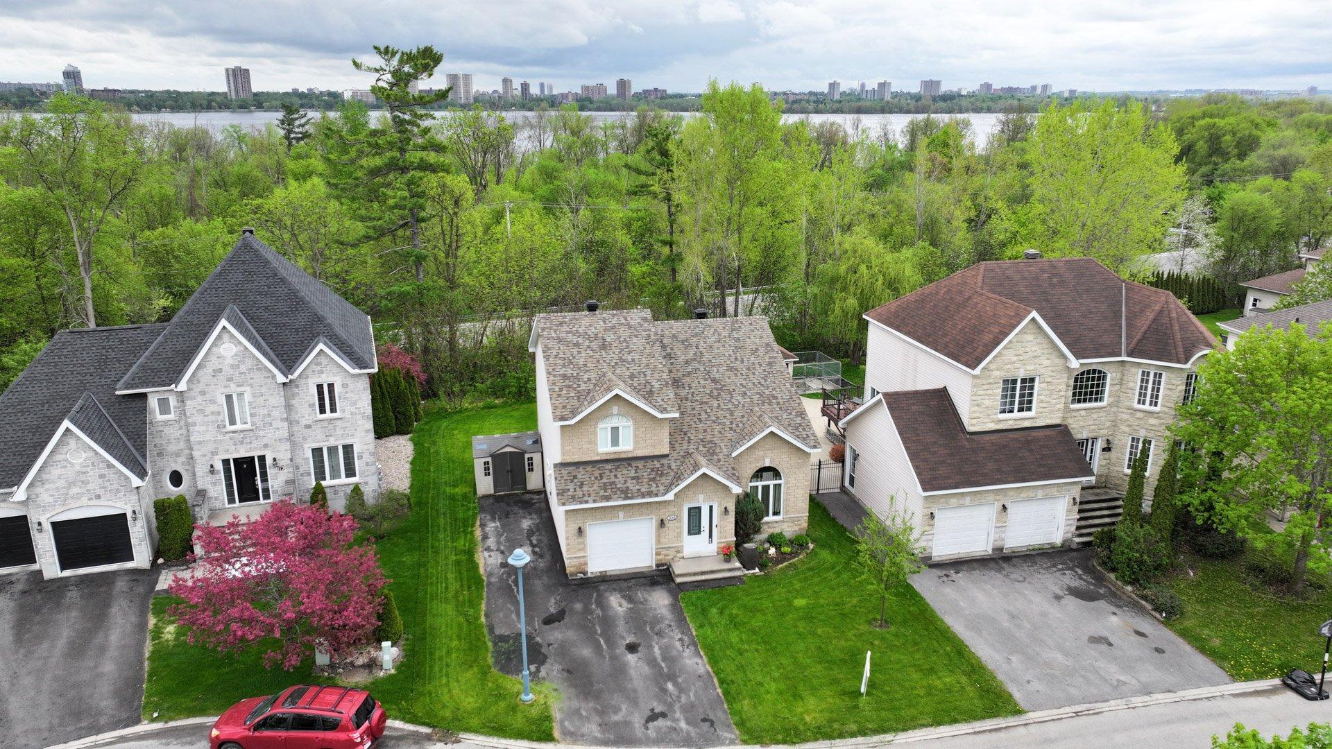 









108


Imp. Jean-Duceppe

,
Gatineau (Aylmer),




QC
J9H7K7


