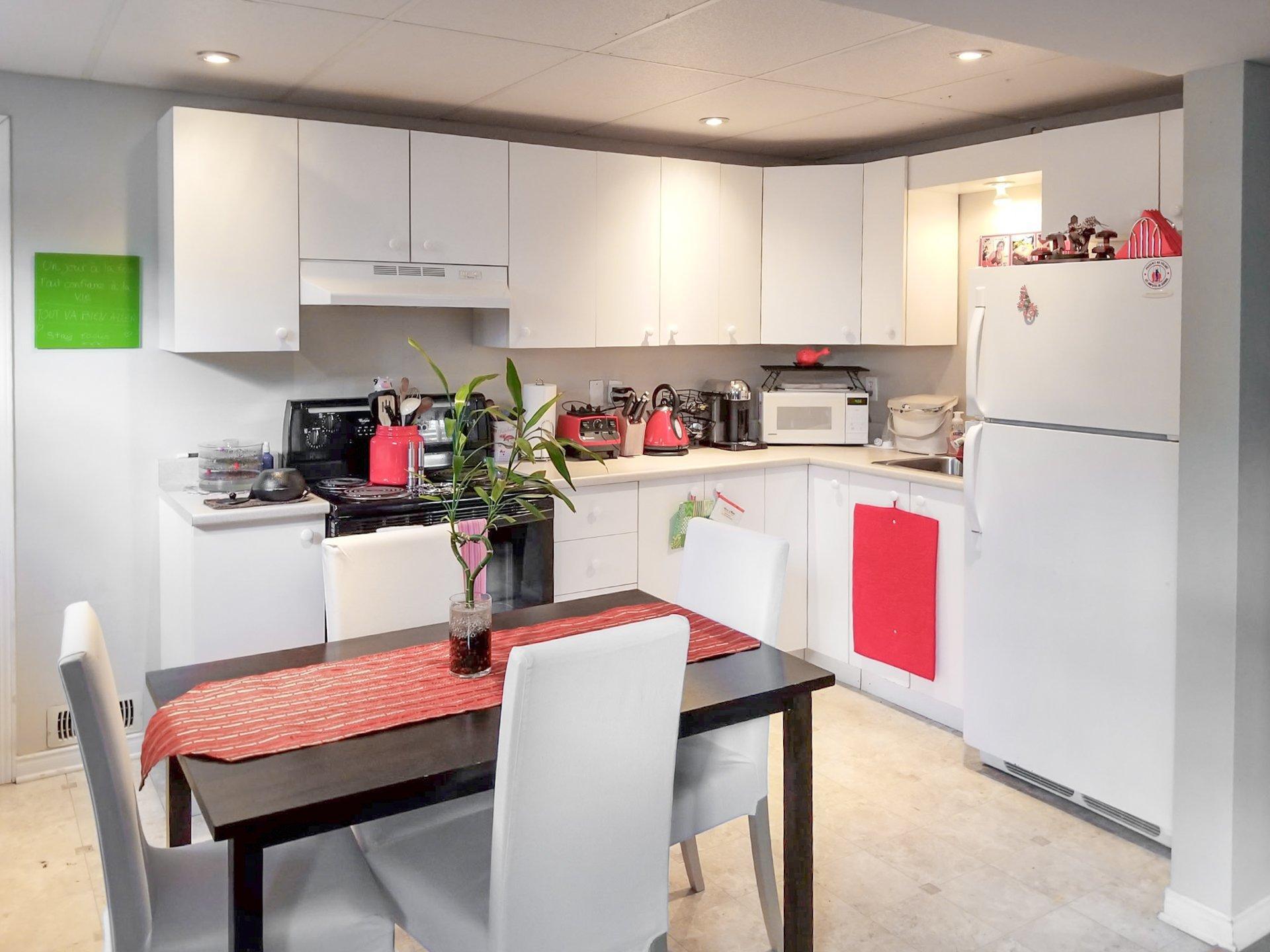 









108


Imp. Jean-Duceppe

,
Gatineau (Aylmer),




QC
J9H7K7

