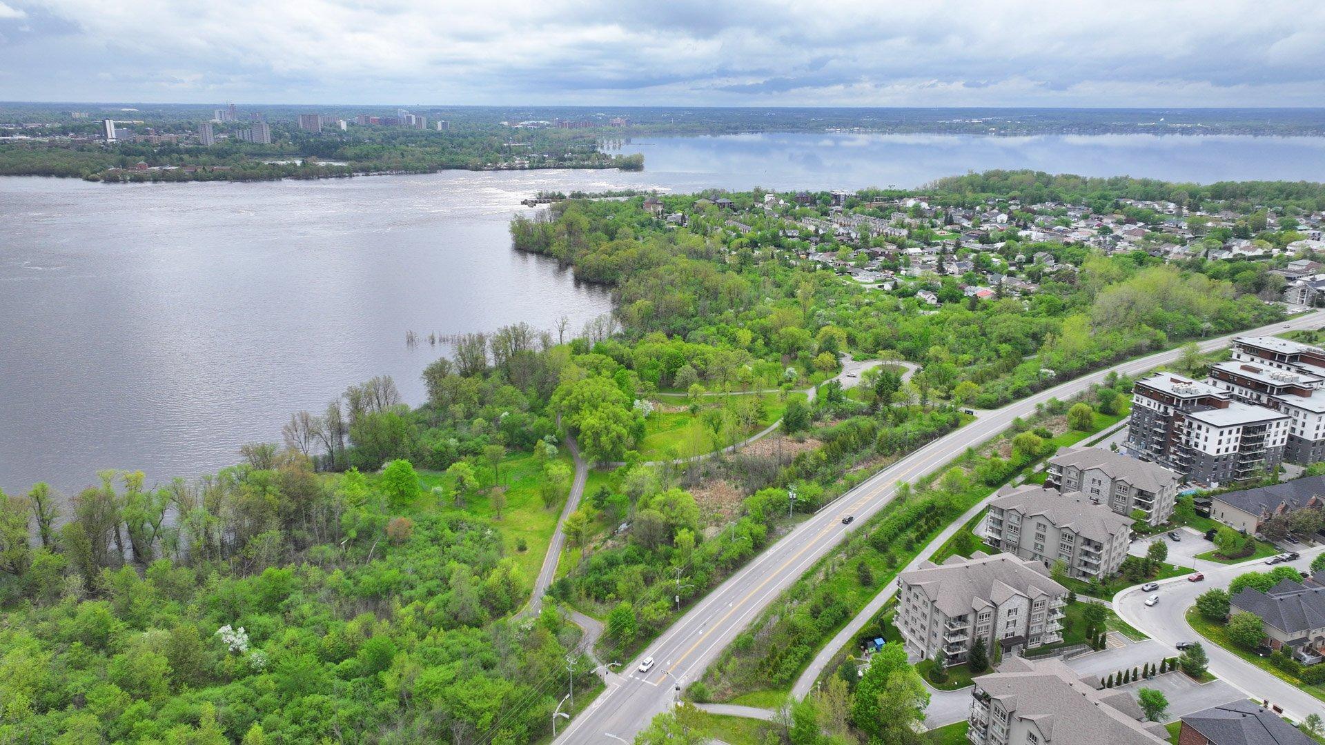 









108


Imp. Jean-Duceppe

,
Gatineau (Aylmer),




QC
J9H7K7


