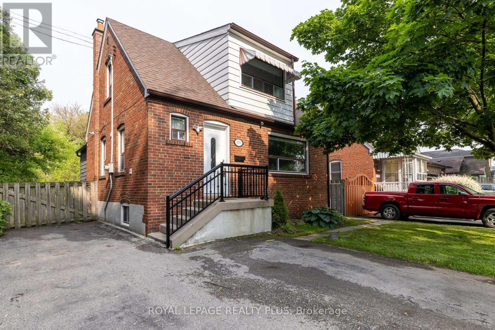 












133 WESLEY STREET

,
Toronto,




Ontario
M8Y2W9

