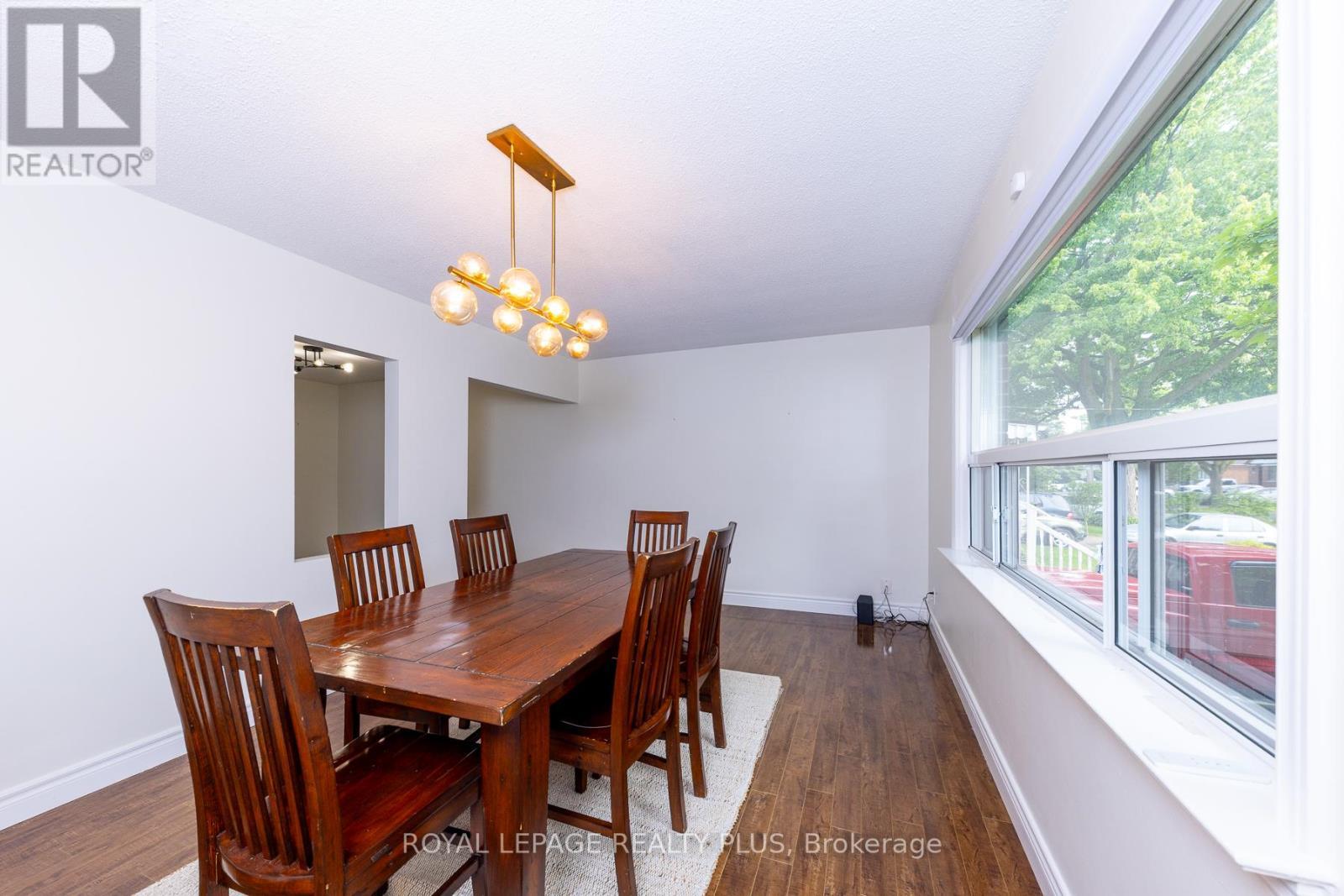 












133 WESLEY STREET

,
Toronto,




Ontario
M8Y2W9

