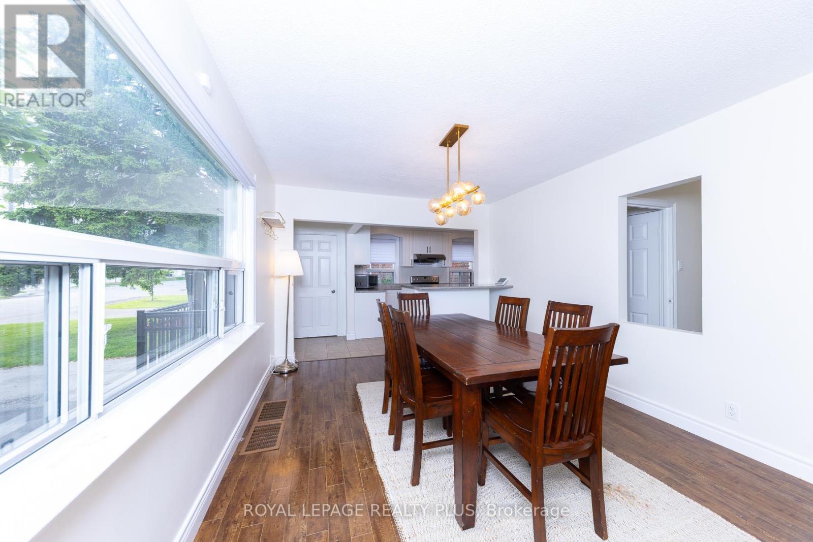 












133 WESLEY STREET

,
Toronto,




Ontario
M8Y2W9

