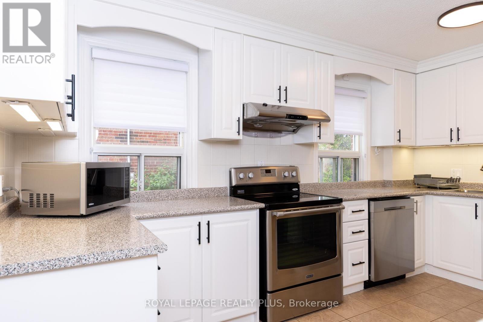 












133 WESLEY STREET

,
Toronto,




Ontario
M8Y2W9

