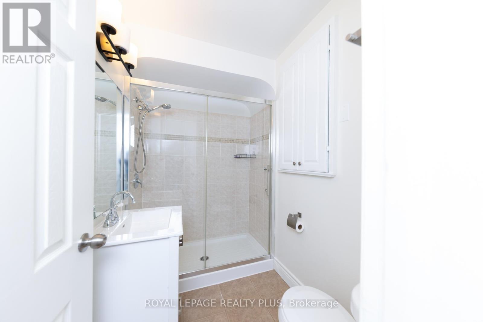 












133 WESLEY STREET

,
Toronto,




Ontario
M8Y2W9

