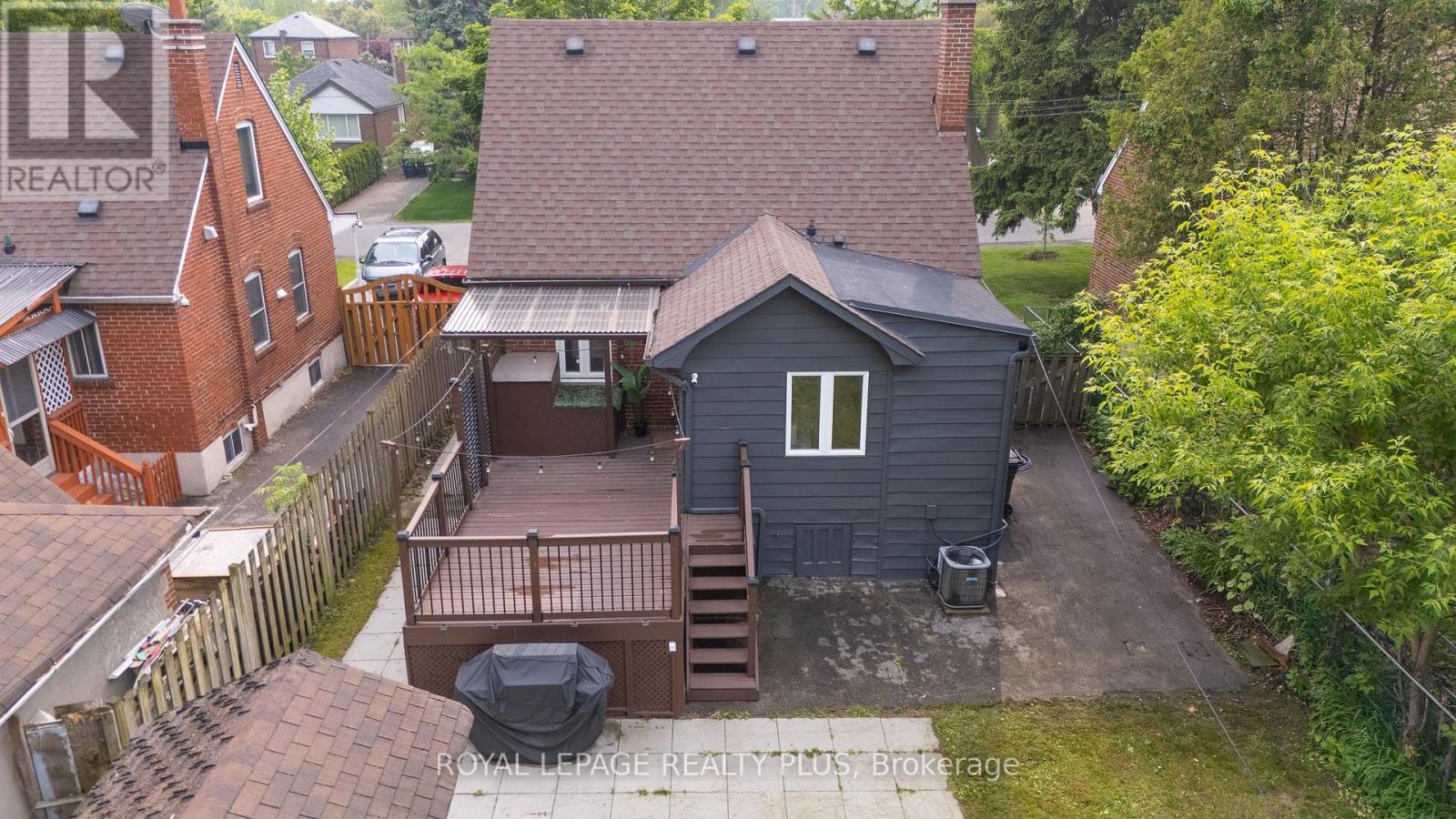 












133 WESLEY STREET

,
Toronto,




Ontario
M8Y2W9

