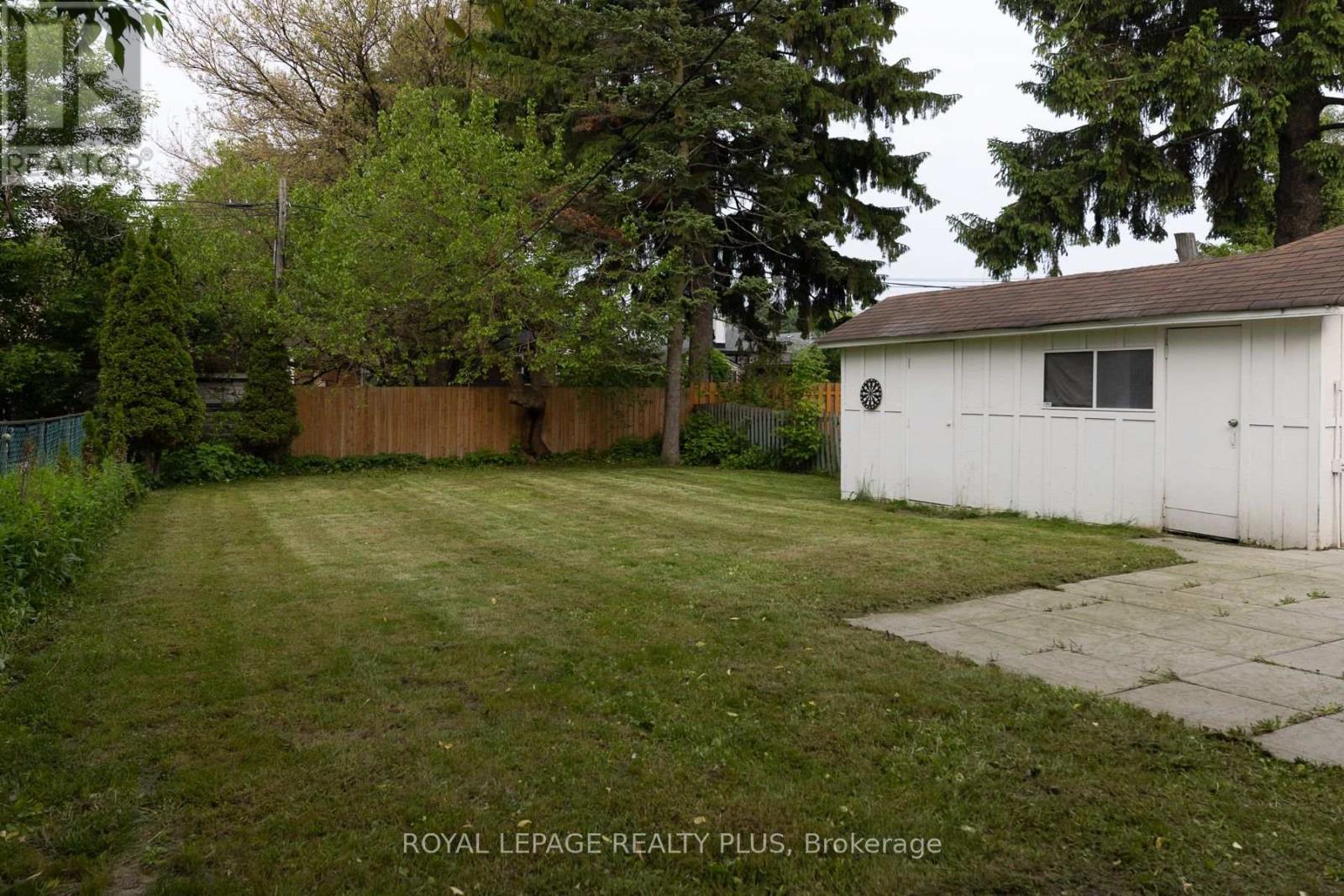 












133 WESLEY STREET

,
Toronto,




Ontario
M8Y2W9

