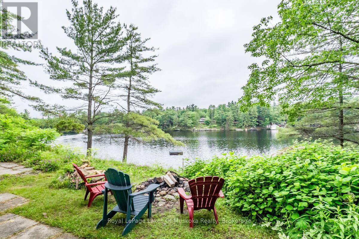 












49 PINETREE ROAD

,
Gravenhurst (Muskoka (S)),




Ontario
P1P1R2

