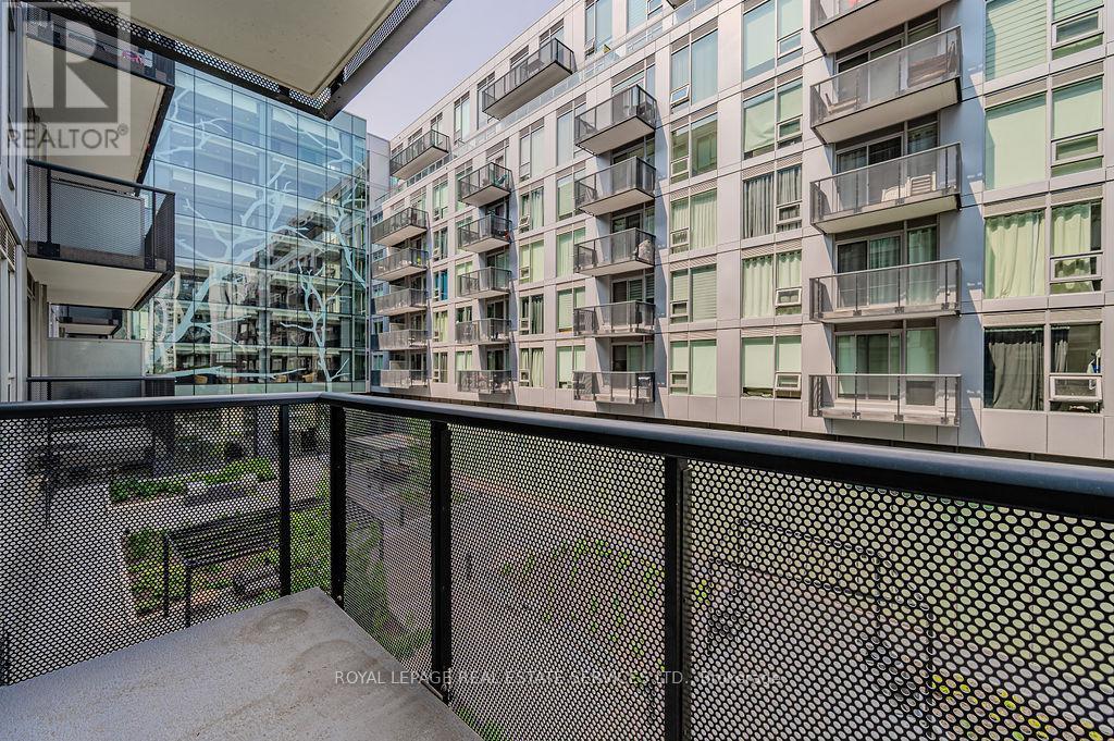 












229 - 2450 OLD BRONTE ROAD

,
Oakville,




Ontario
L6M5P6

