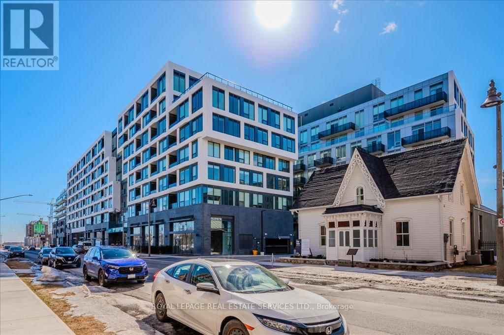 












229 - 2450 OLD BRONTE ROAD

,
Oakville,




Ontario
L6M5P6

