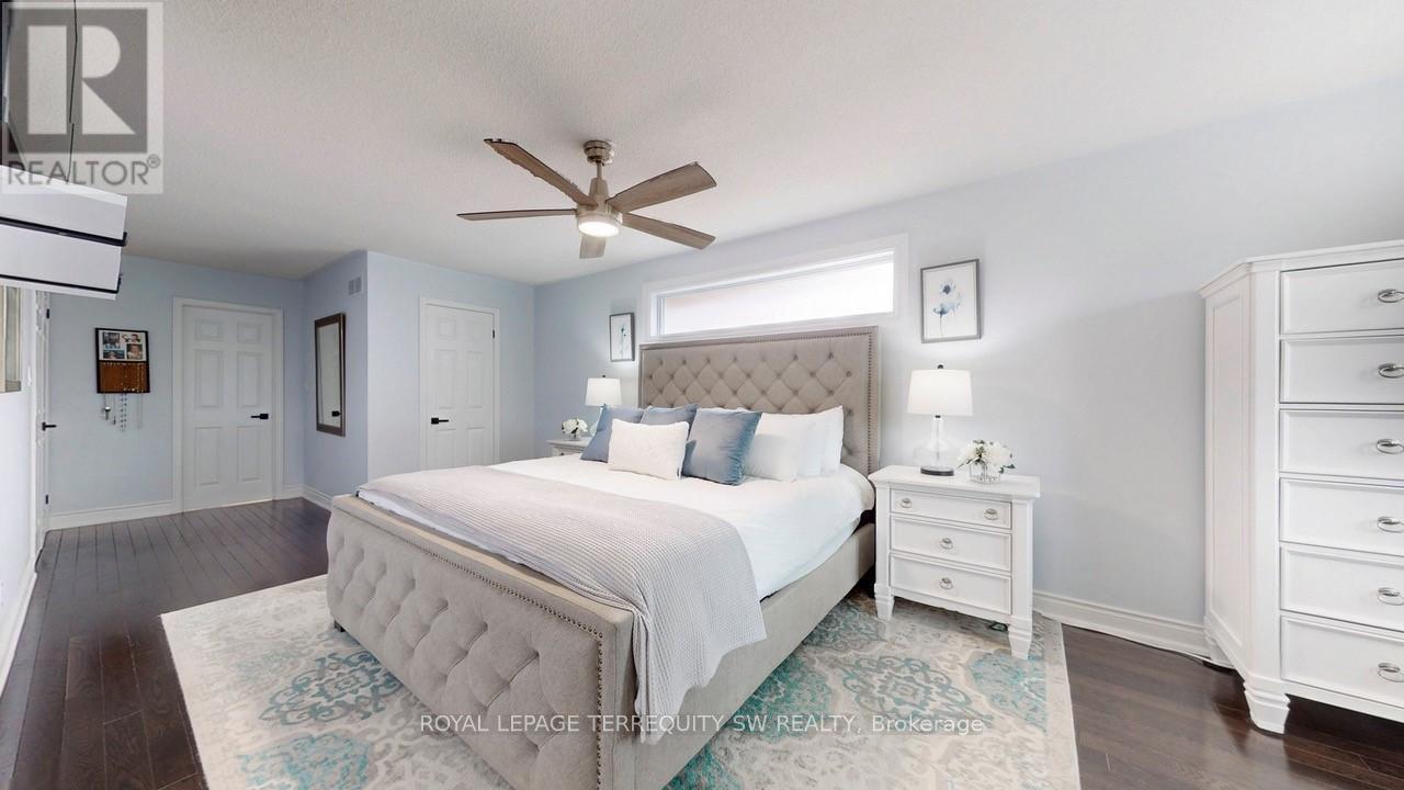 












31 BRYANT ROAD

,
Markham,




Ontario
L3P5Y7


