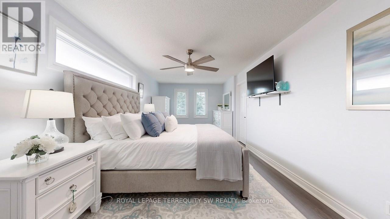 












31 BRYANT ROAD

,
Markham,




Ontario
L3P5Y7


