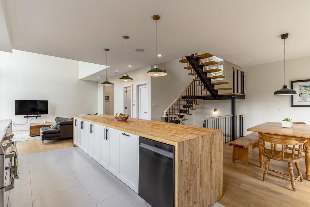 









64


Rue de Sarajevo

,
Cantley,




QC
J8V3B2

