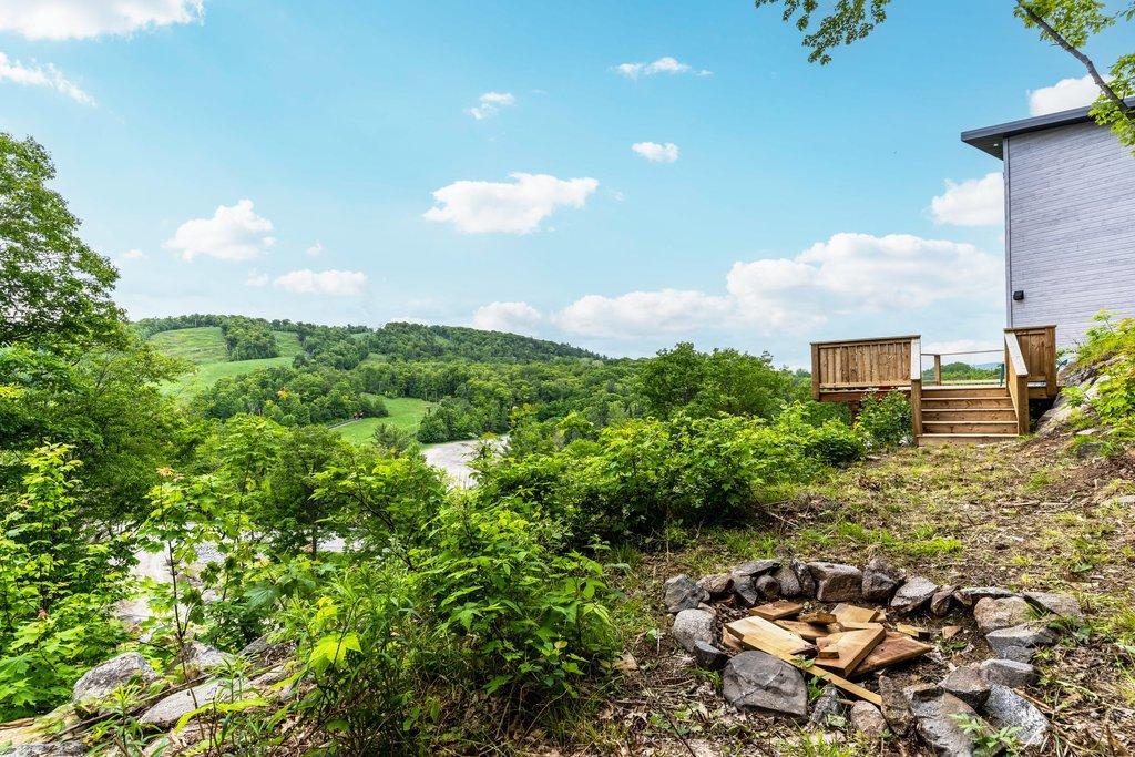 









64


Rue de Sarajevo

,
Cantley,




QC
J8V3B2

