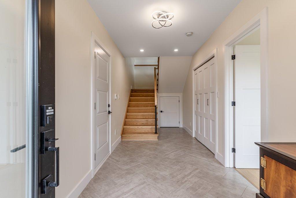 









64


Rue de Sarajevo

,
Cantley,




QC
J8V3B2

