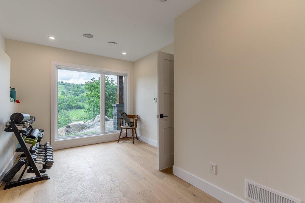 









64


Rue de Sarajevo

,
Cantley,




QC
J8V3B2

