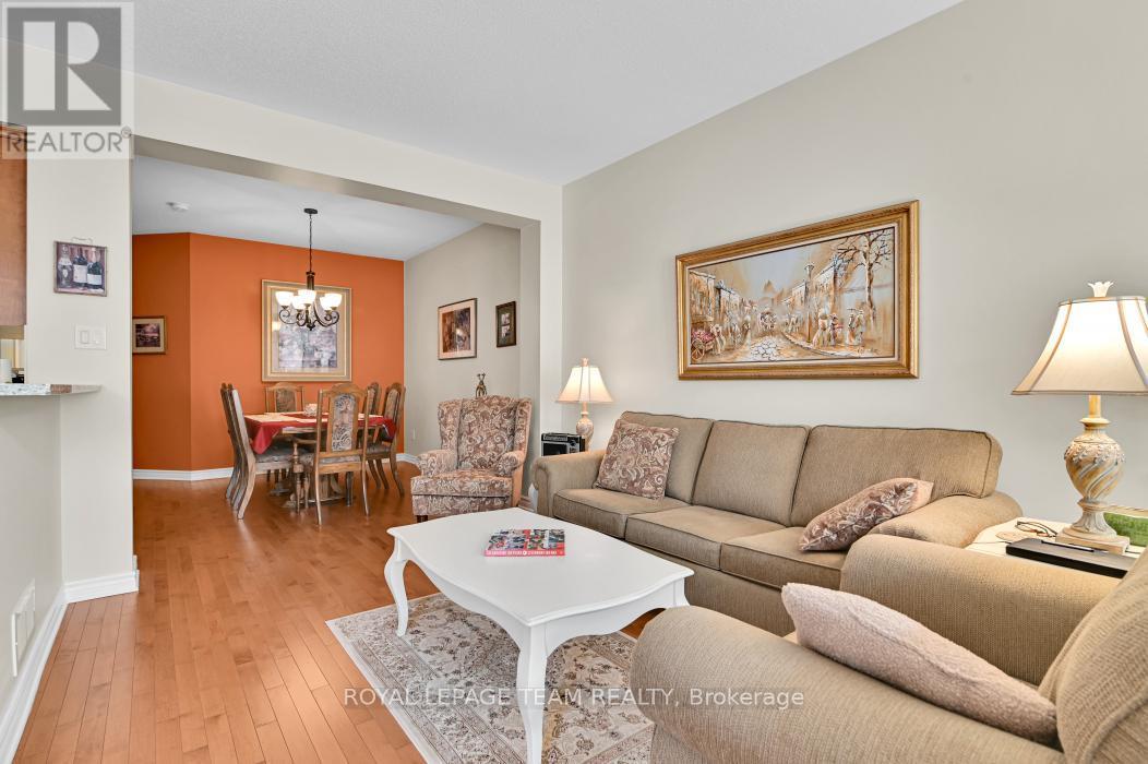 












135 JERSEY TEA CIRCLE

,
Ottawa,




Ontario
K1V2L3

