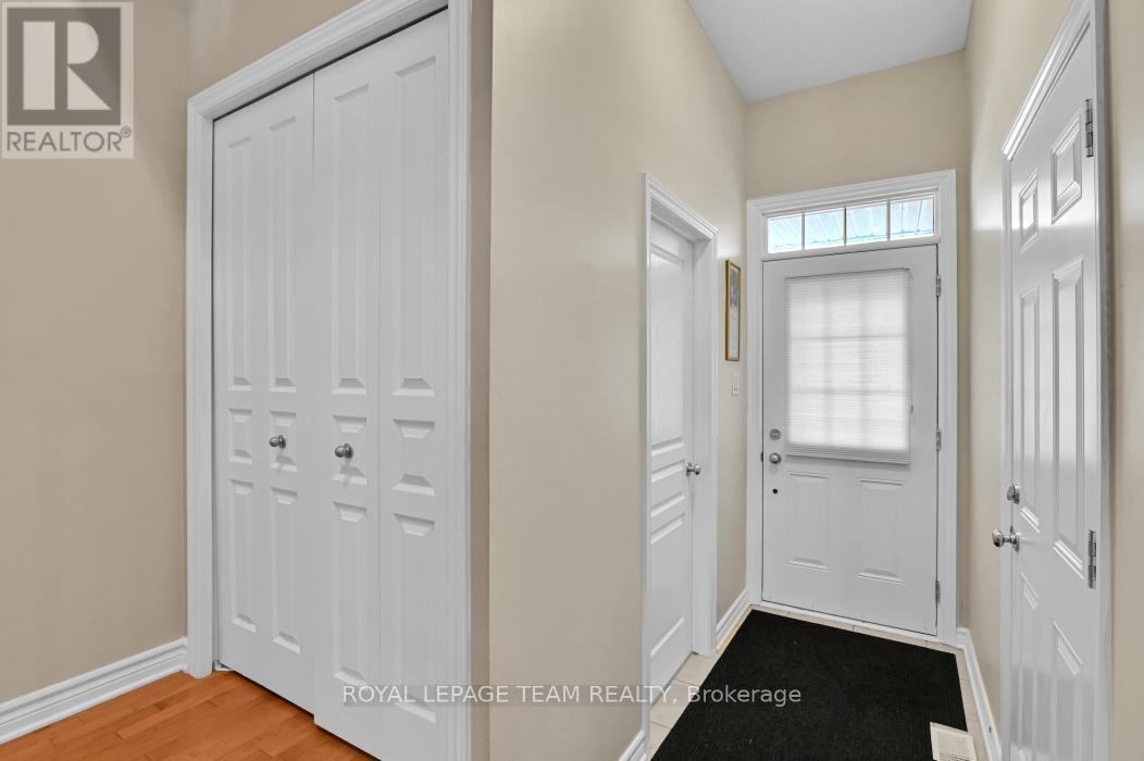 












135 JERSEY TEA CIRCLE

,
Ottawa,




Ontario
K1V2L3

