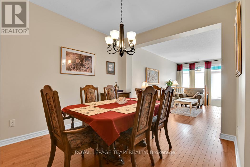 












135 JERSEY TEA CIRCLE

,
Ottawa,




Ontario
K1V2L3

