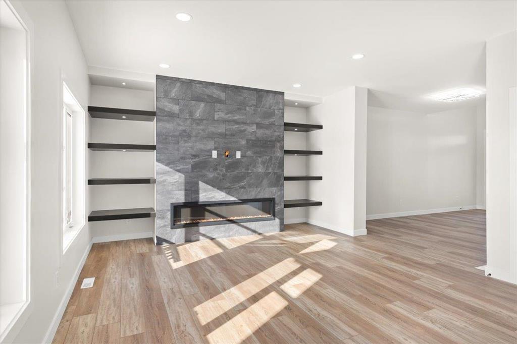 












96 Berry Hill Road

,
Winnipeg,




Manitoba
R3Y2A6

