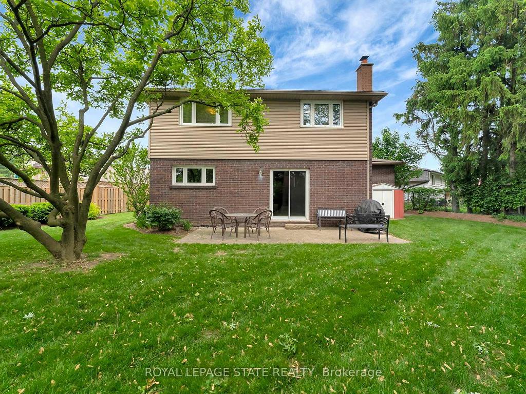 









31


Rialto

Court,
Hamilton,




ON
L9C 5T5

