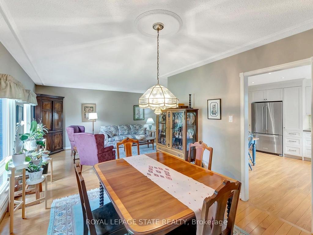 









31


Rialto

Court,
Hamilton,




ON
L9C 5T5

