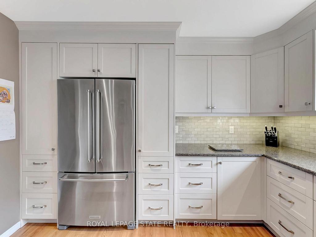 









31


Rialto

Court,
Hamilton,




ON
L9C 5T5

