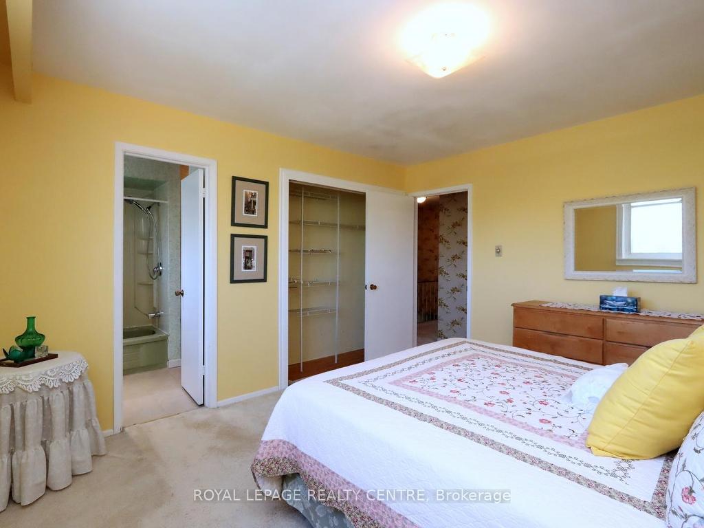 









3123


Jessica

Court,
Mississauga,




ON
L5C 1X7


