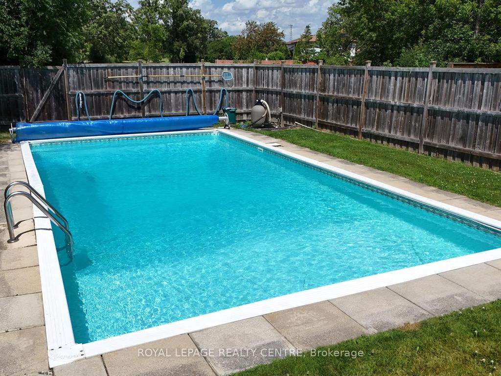 









3123


Jessica

Court,
Mississauga,




ON
L5C 1X7

