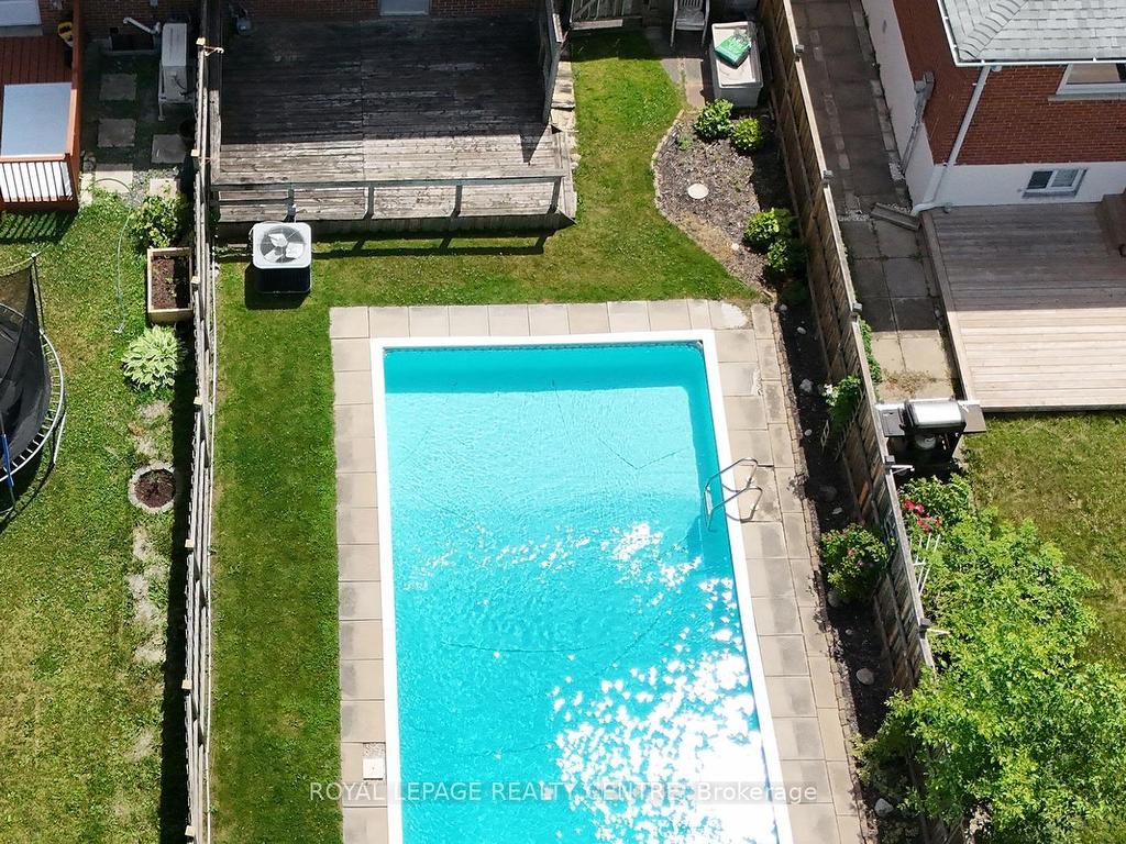 









3123


Jessica

Court,
Mississauga,




ON
L5C 1X7


