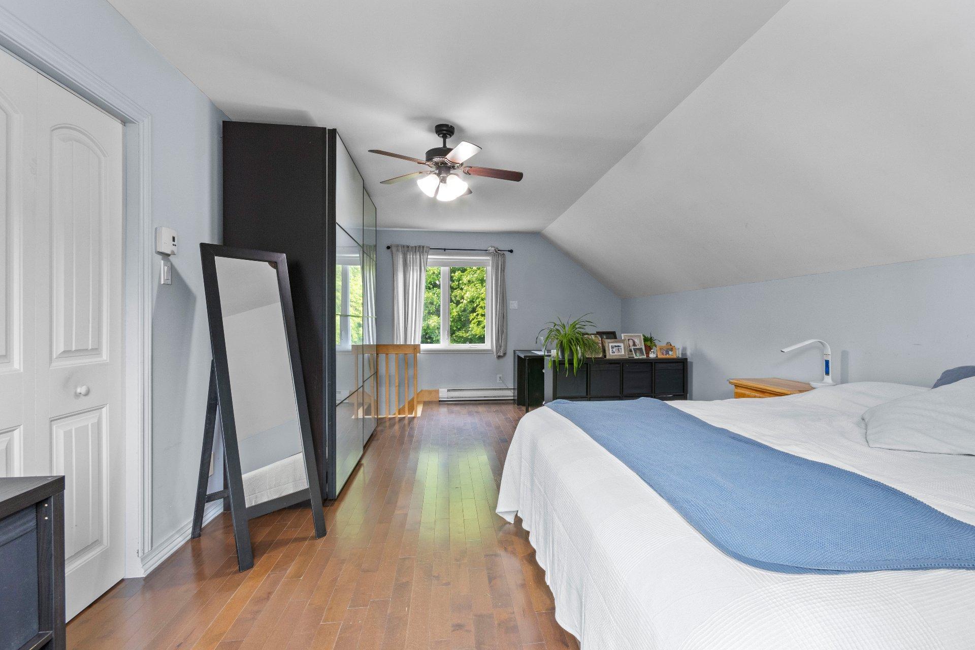 









1188


Rue Nancy

,
Saint-Jérôme,




QC
J5L2P9

