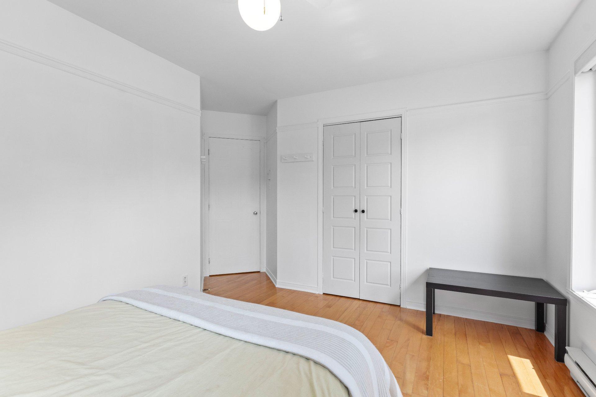 









1188


Rue Nancy

,
Saint-Jérôme,




QC
J5L2P9

