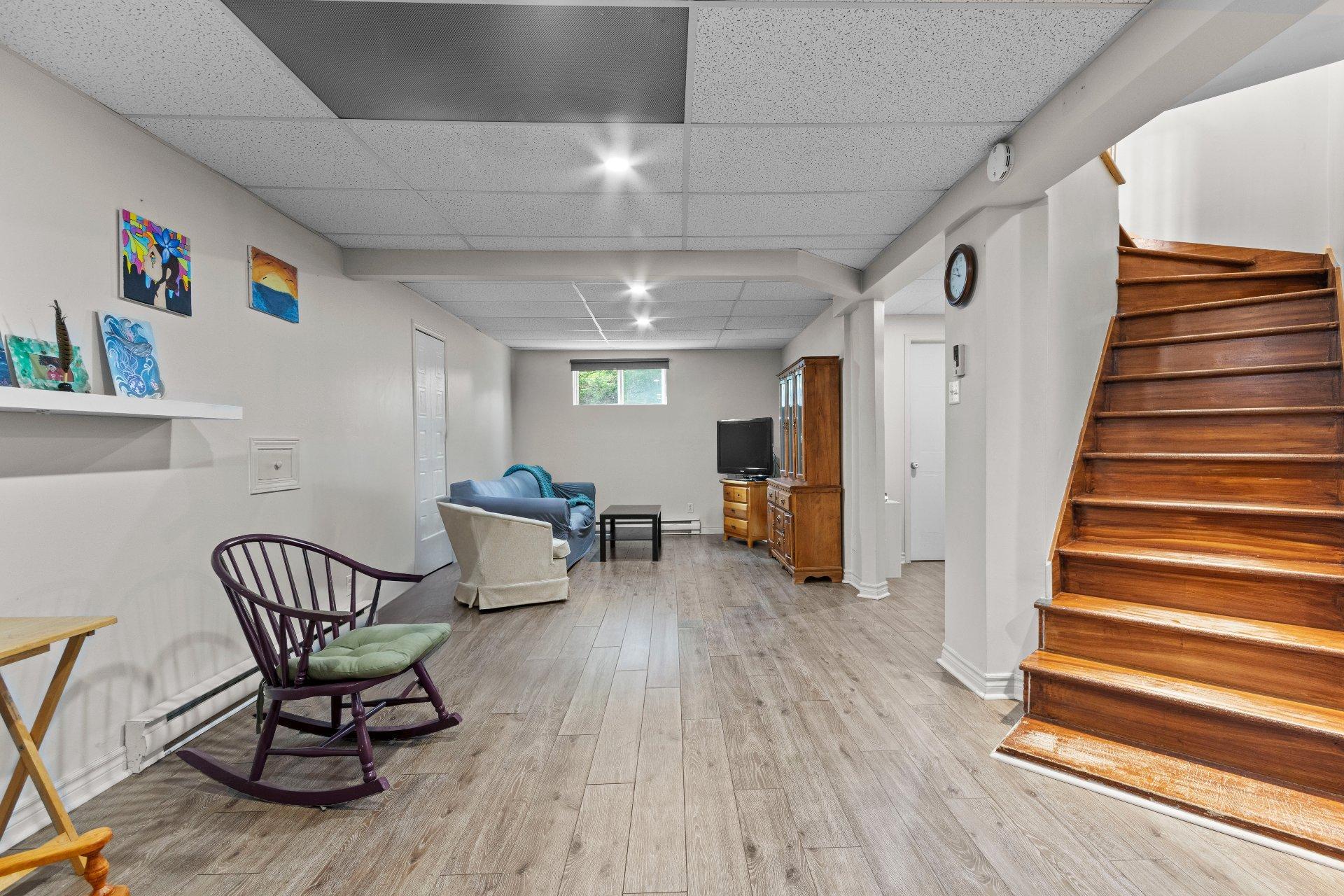 









1188


Rue Nancy

,
Saint-Jérôme,




QC
J5L2P9

