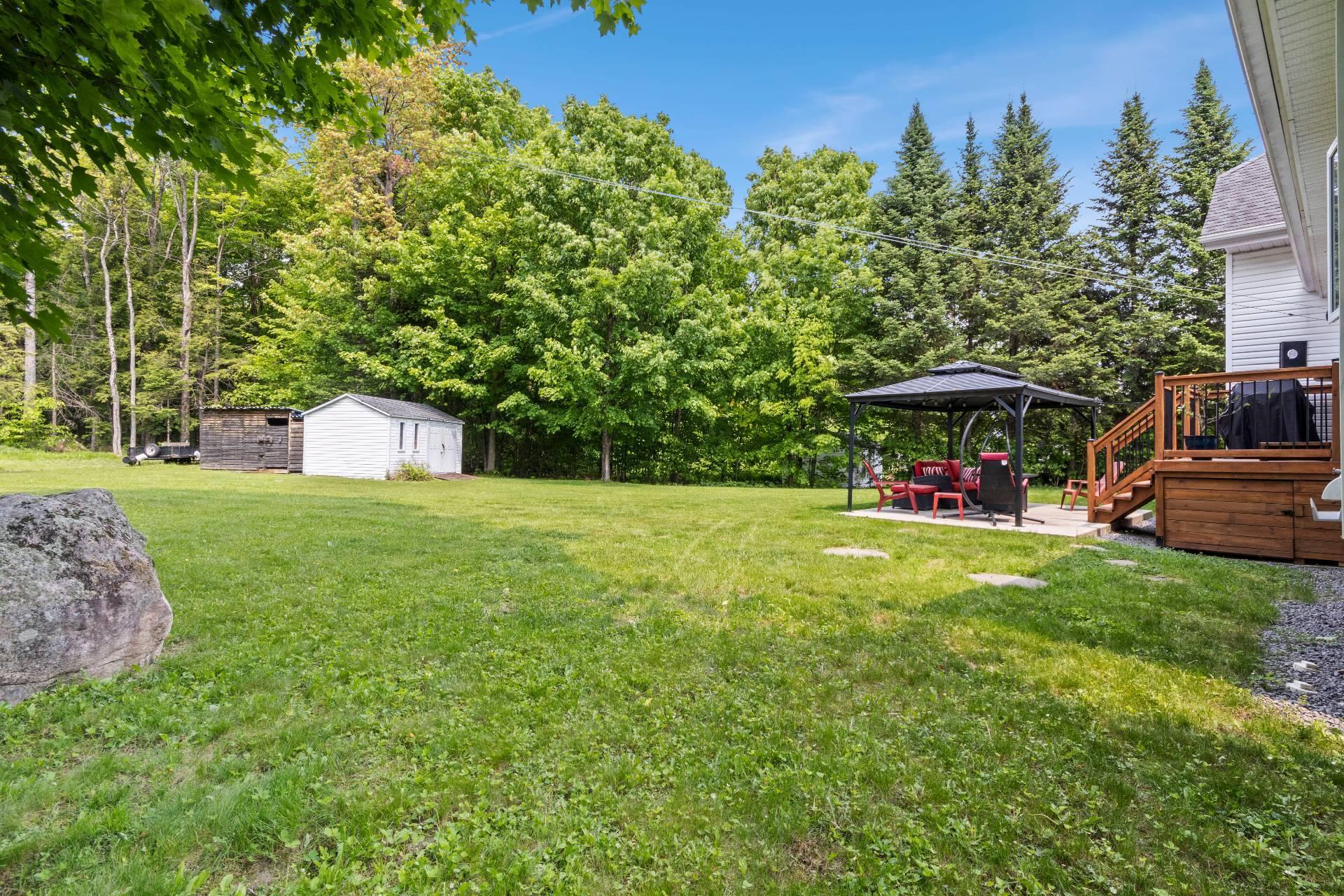 









1188


Rue Nancy

,
Saint-Jérôme,




QC
J5L2P9

