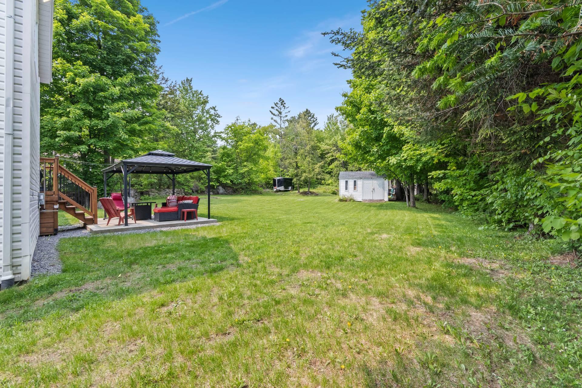 









1188


Rue Nancy

,
Saint-Jérôme,




QC
J5L2P9

