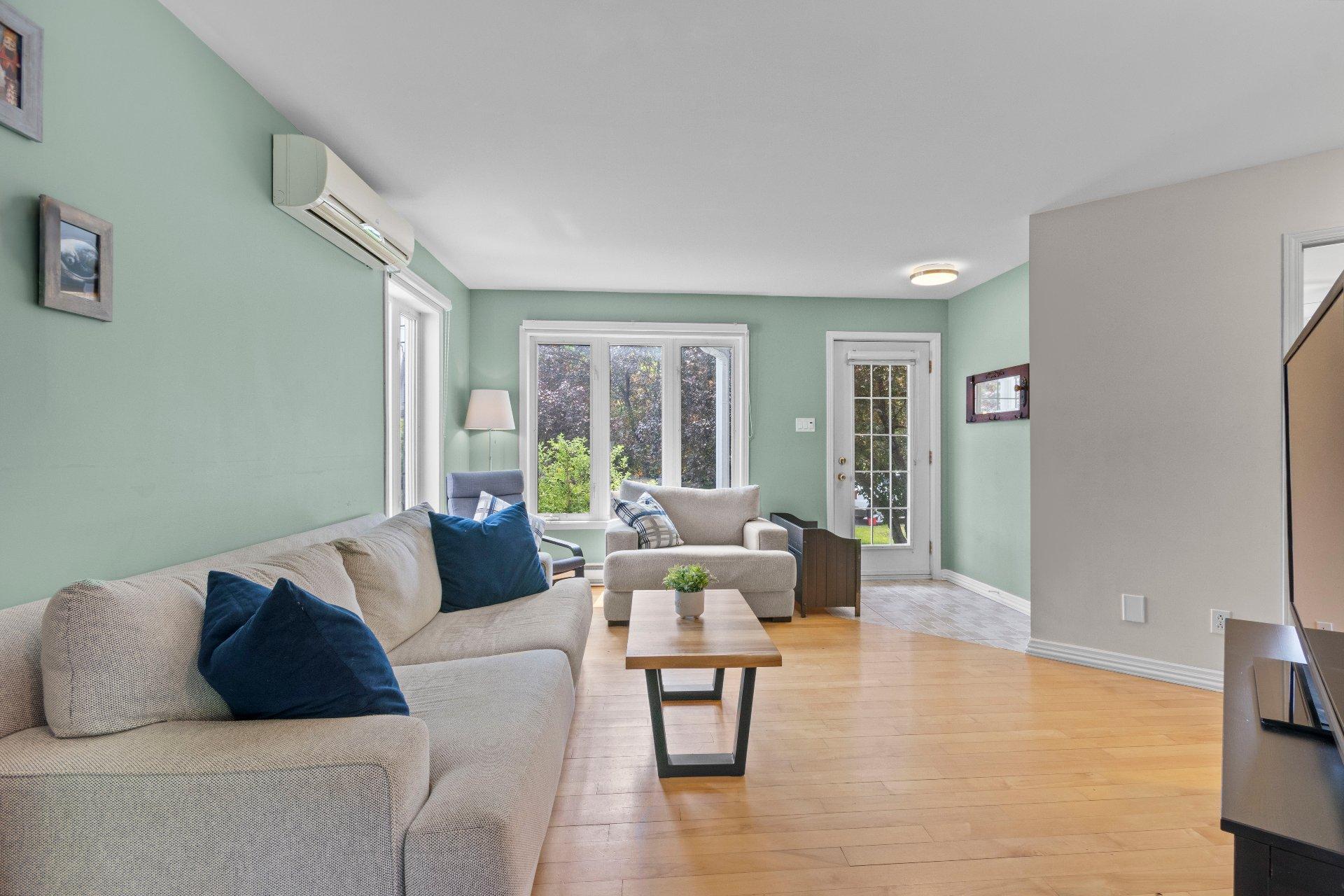 









1188


Rue Nancy

,
Saint-Jérôme,




QC
J5L2P9

