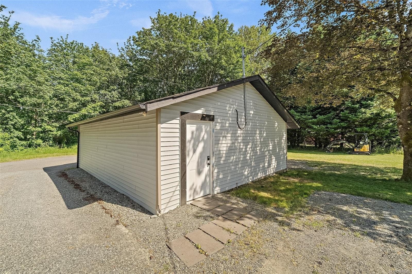 









3161


Angus

Rd,
Cassidy,




BC
V0R 1H0

