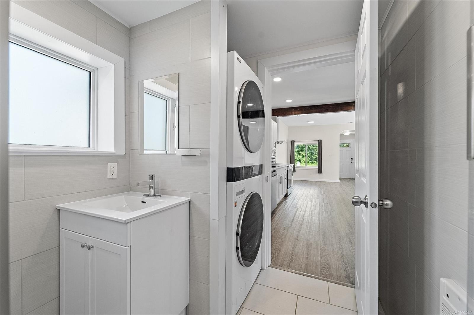 









3161


Angus

Rd,
Cassidy,




BC
V0R 1H0

