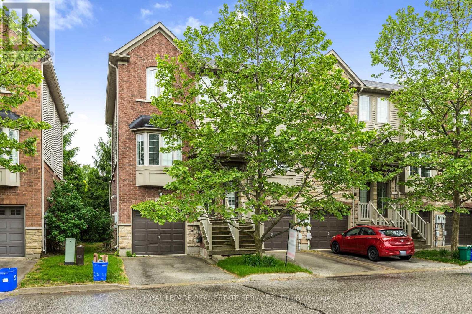 












4280 INGRAM COMMON

,
Burlington,




Ontario
L7L0C4

