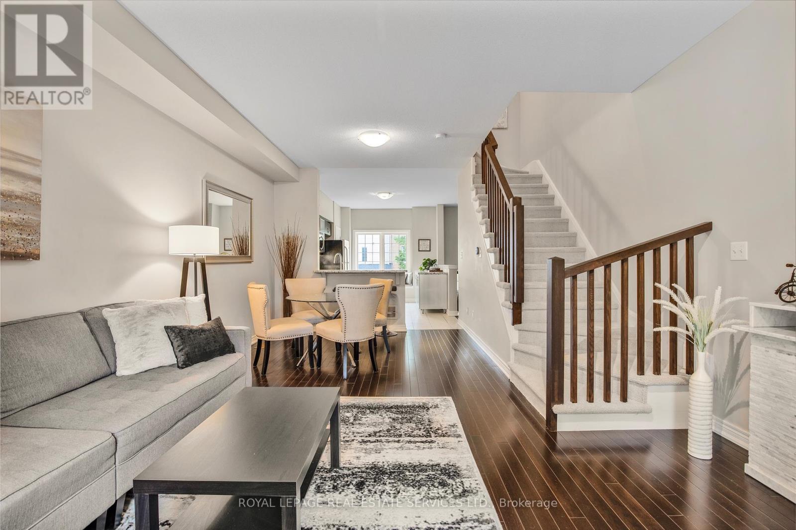 












4280 INGRAM COMMON

,
Burlington,




Ontario
L7L0C4

