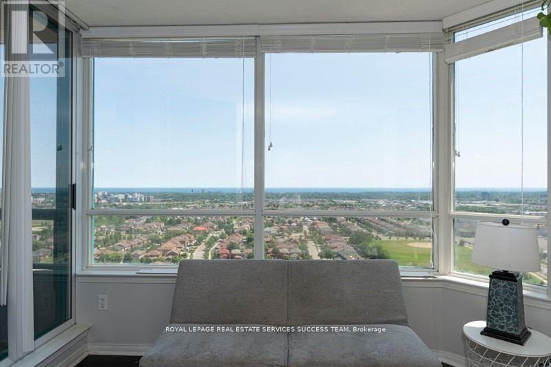 












2407 - 550 WEBB DRIVE

,
Mississauga,




Ontario
L5B3Y4

