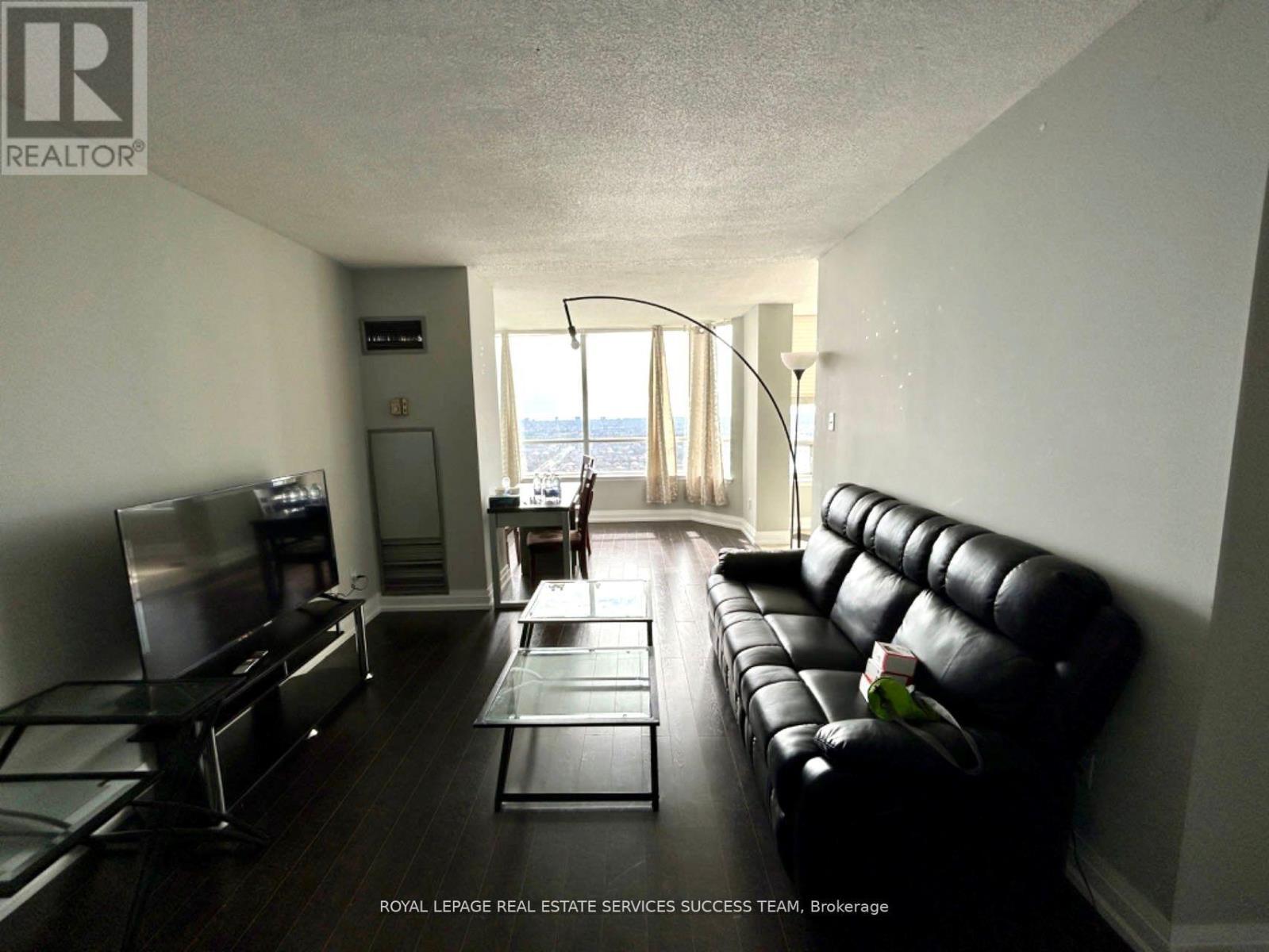 












2407 - 550 WEBB DRIVE

,
Mississauga,




Ontario
L5B3Y4


